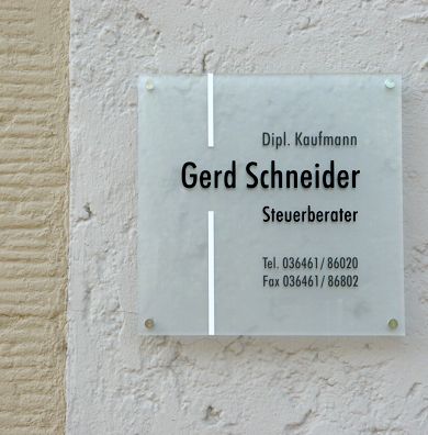 Firmenschild Fassadenschild - JavaScript ist deaktiviert